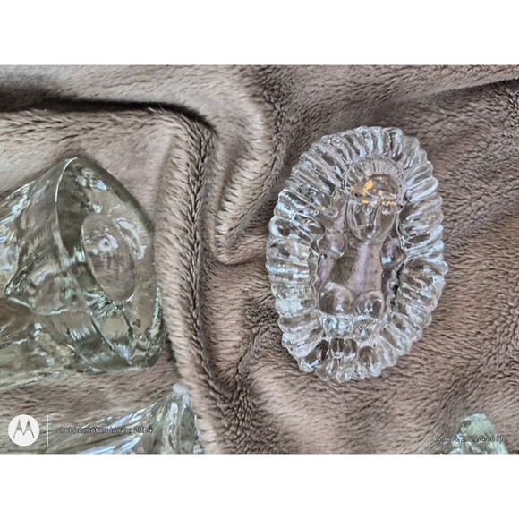Vintage Clear Glass Nativity Scene 6 Piece Baby Jesus Mary Joseph Wise Men Kings - Picture 7 of 15